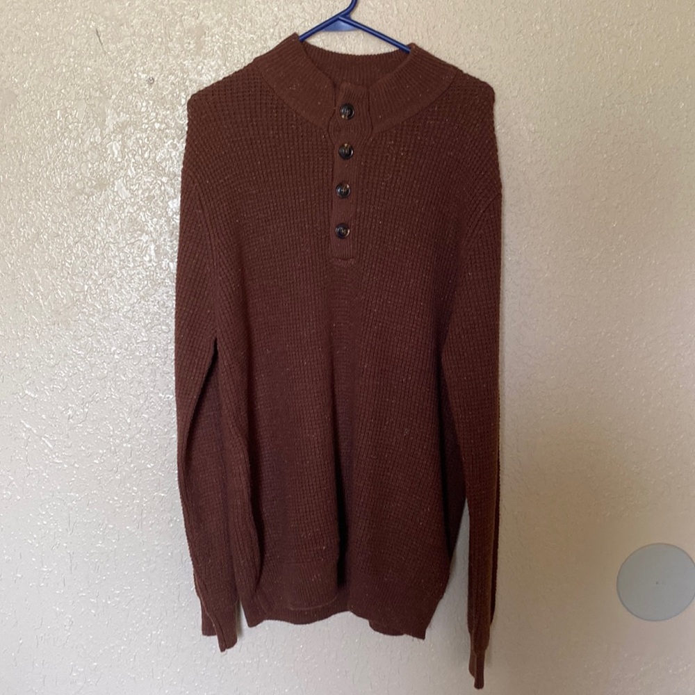 Large brown Alesbury sweater